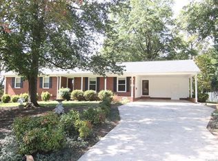 1827 Kingston Dr, Gastonia, NC 28052