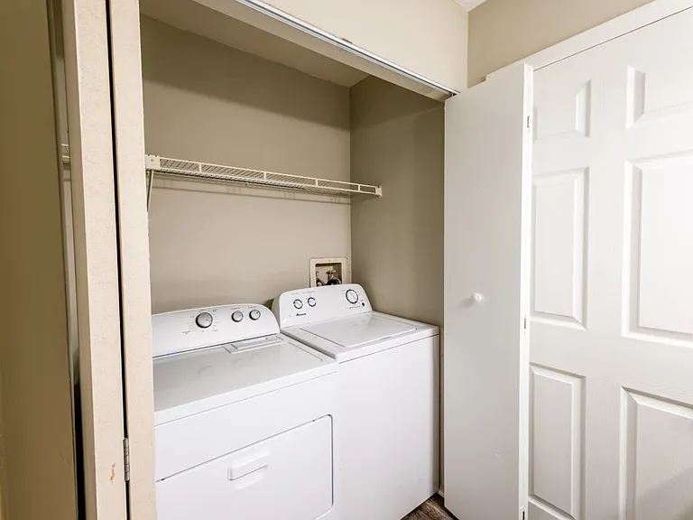 Mad River Apartment Homes — Photo 14