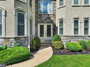 261 Pheasant Dr, Huntingdon Valley, PA 19006