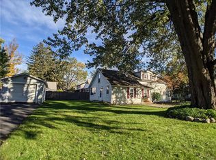 208 Bailey Rd, North Syracuse, NY 13212