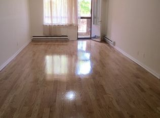 2126 Menahan St #1E, Ridgewood, NY 11385