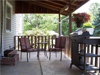 3rd image of 5000 Parish Dr