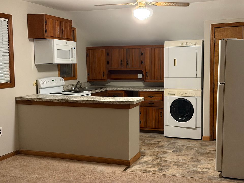 Kitchen with a washer & dryer
