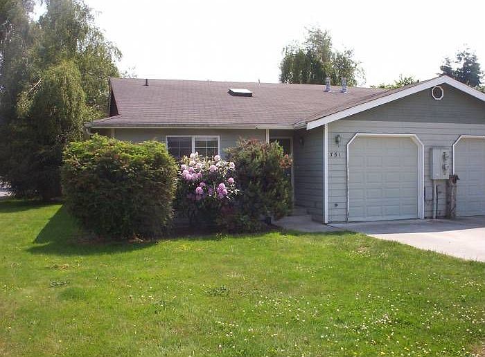 Front of Duplex