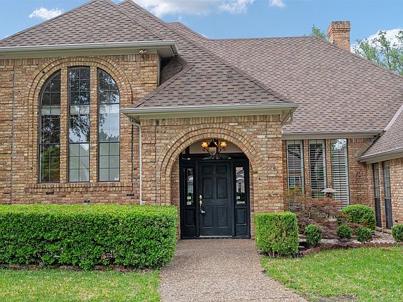 4th image of 3813 Vicksburg Ct
