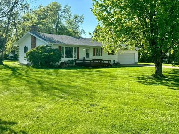 91 Elizabeth St, Hawley, MN 56549