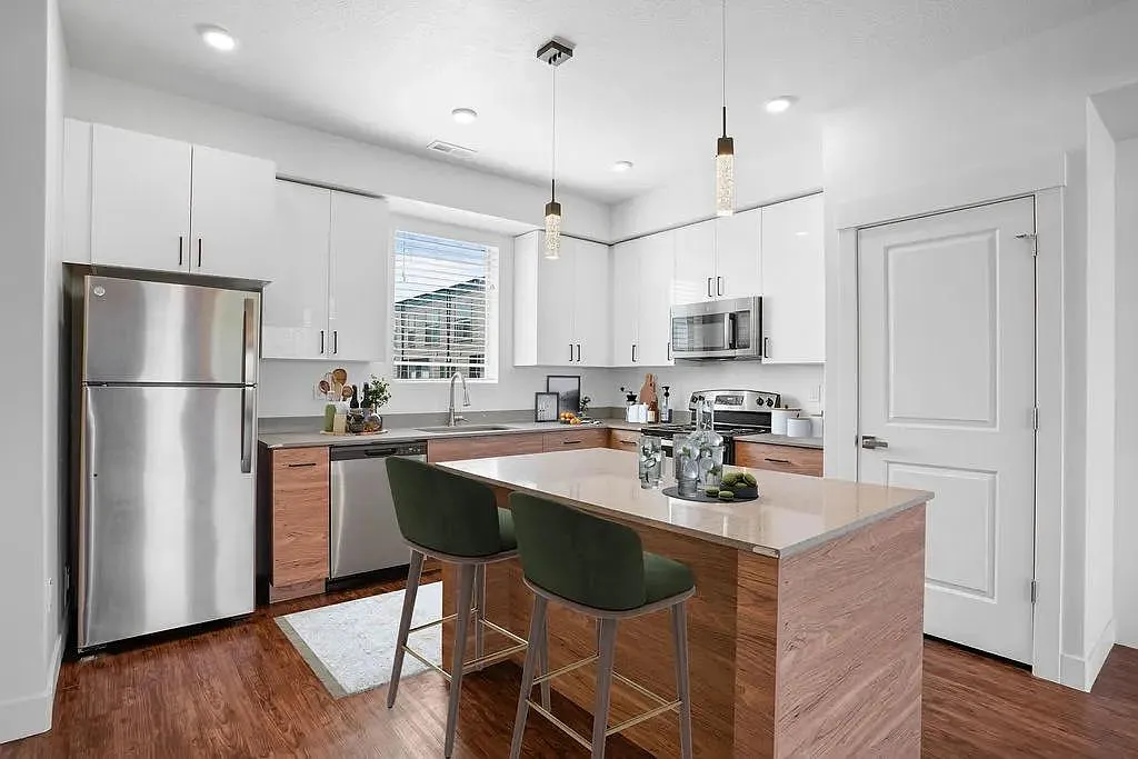 Vaseo Townhomes — Photo 1