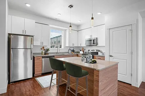 Vaseo Townhomes Photo 1