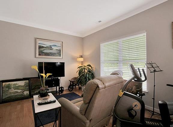 5th image of 4102 Pale Moon Ct #4102