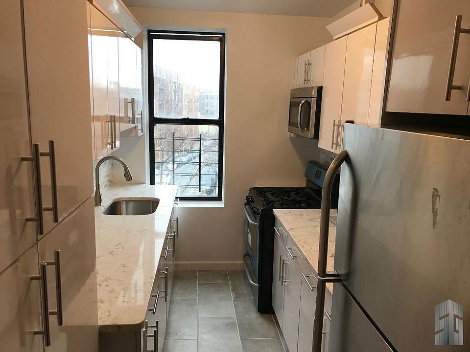 1st image of 30 Seaman Ave APT 3C