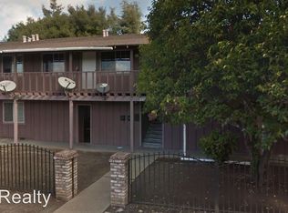 845 Pierce Rd APT 4, Menlo Park, CA 94025