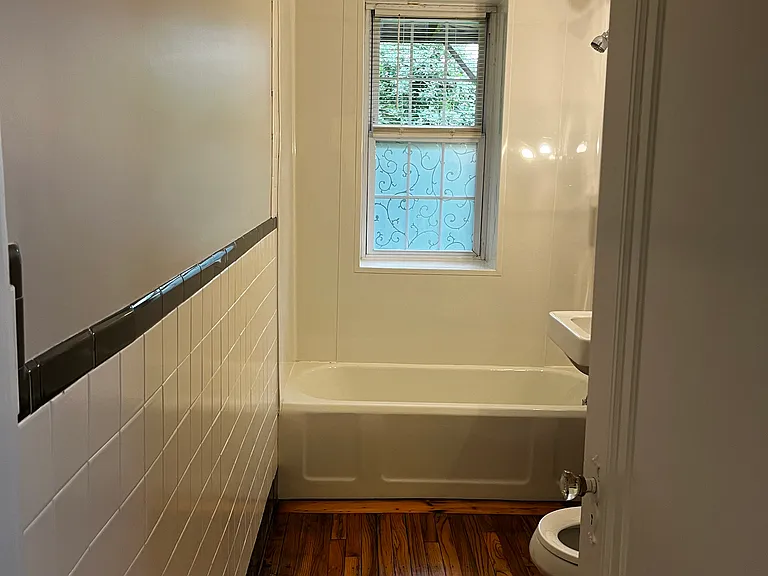 92 Lyman St #1 — Photo 12