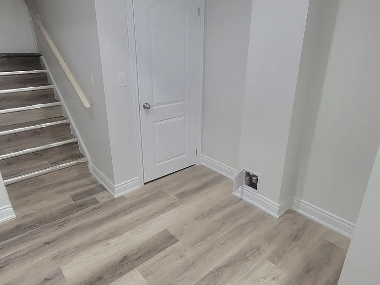 8 Labrish Rd #BASEMENT — Photo 8