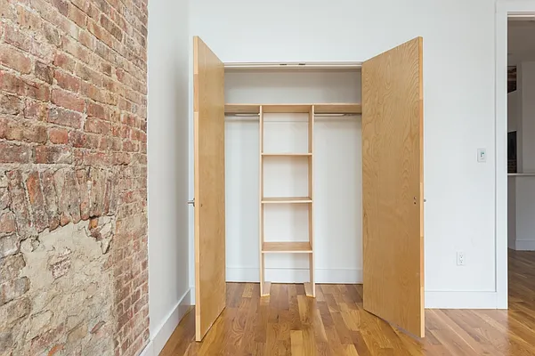 Rented by MNS | media 34