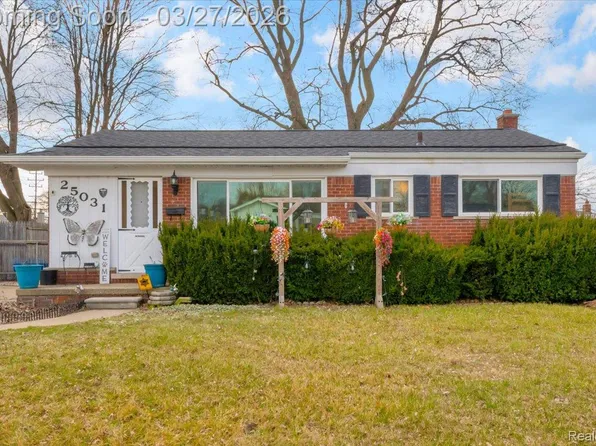 25031 Wagner Ave, Warren, MI 48089