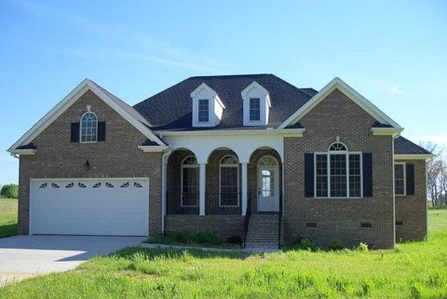 2nd image of 116 Long Meadows Dr