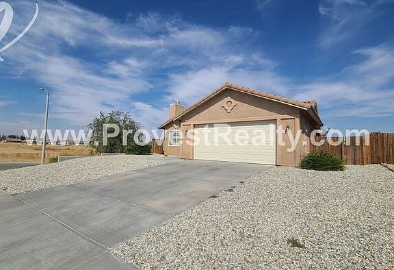 3rd image of 16312 Appletree Ln