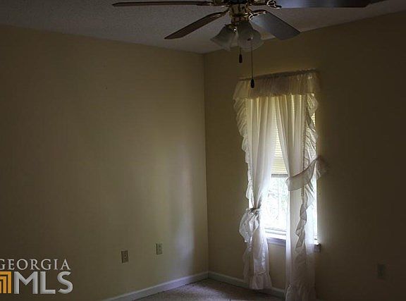 5th image of 1807 Sweetwater Ct