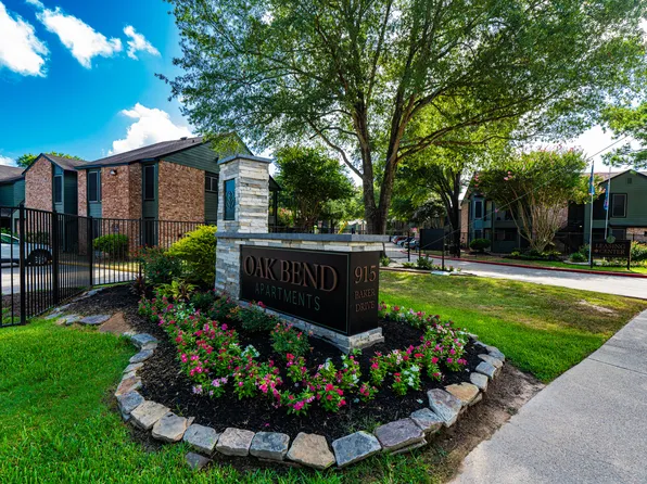 Oak Bend Apartments