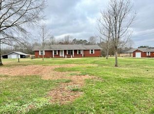 240 Red Bay Rd, Golden, MS 38847