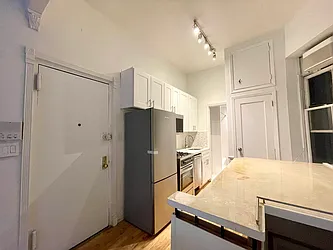 Rented by J PRESTON AND ASSOCIATES INC