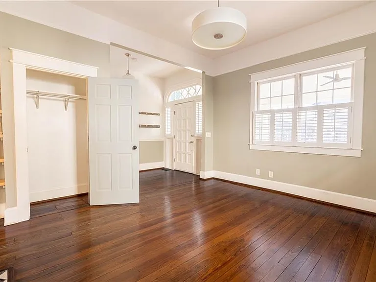 311 Josephine St NE — Photo 8