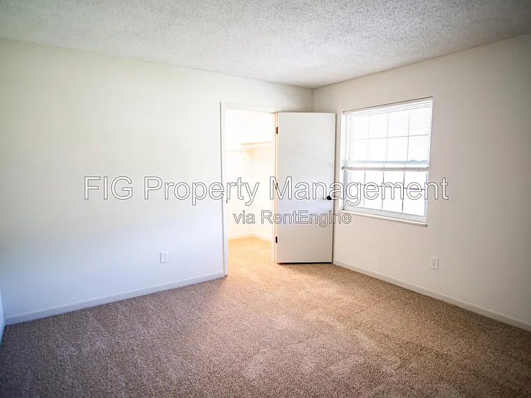 3126 E Governor John Sevier Hwy — Photo 7