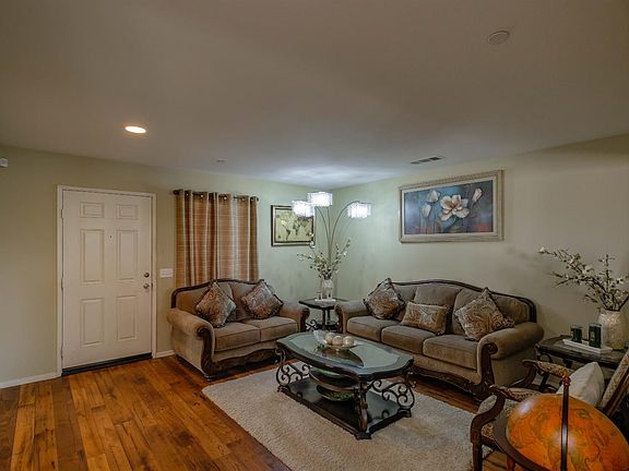 5th image of 16068 Papago Pl