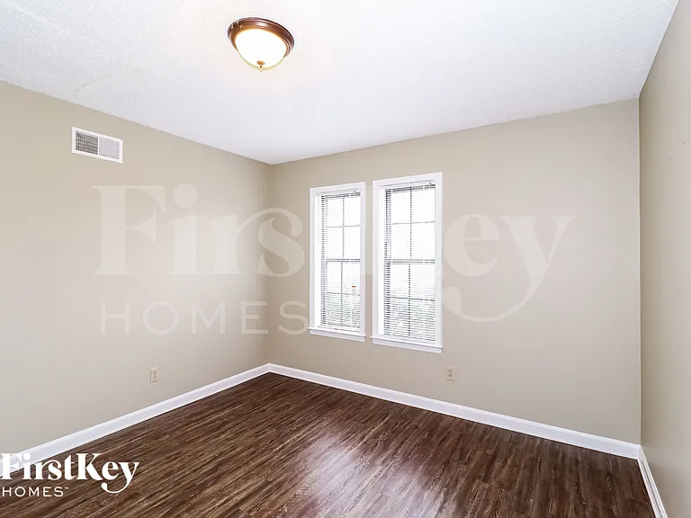 8093 Cinders Rd — Photo 10