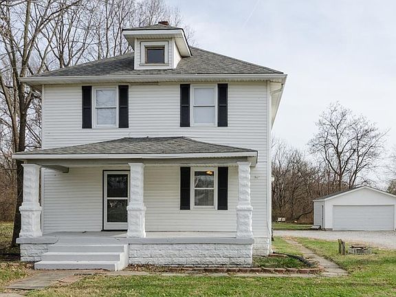 3rd image of 211 N Lynhurst Dr