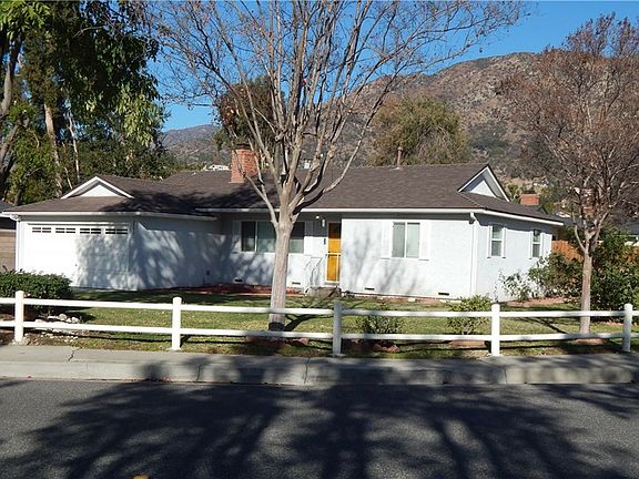 3rd image of 2771 Royal Oaks Dr