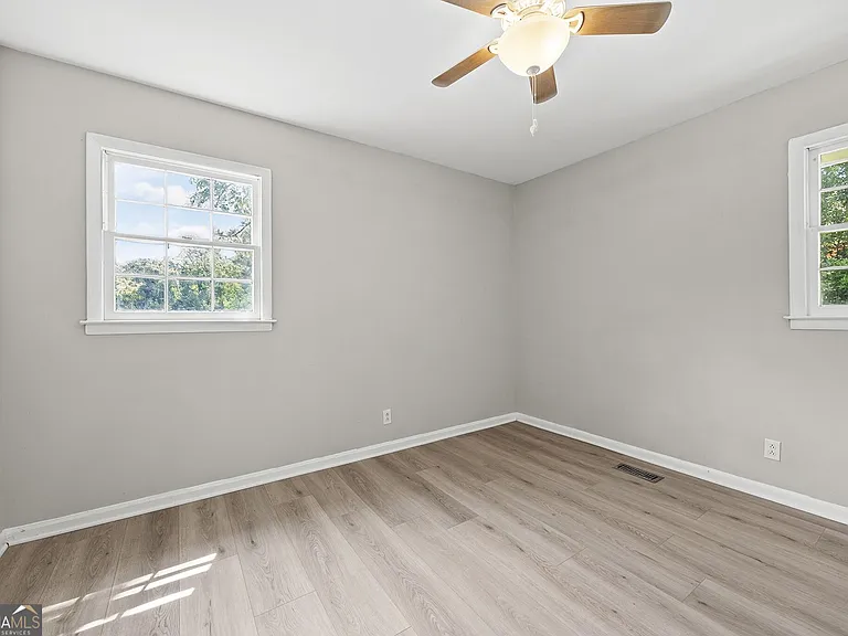 2260 Arrowwood Dr — Photo 13