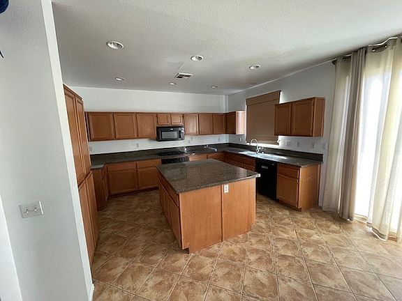 3rd image of 13228 8th Ave