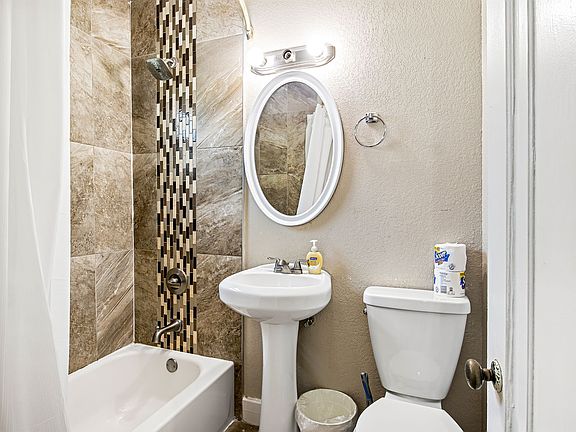 3rd image of 1110 8th St N APT 3