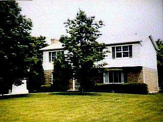 1st image of 6060 Greenoval Dr #Na