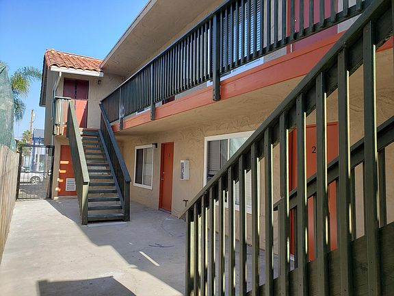 View towards front door and laundry room