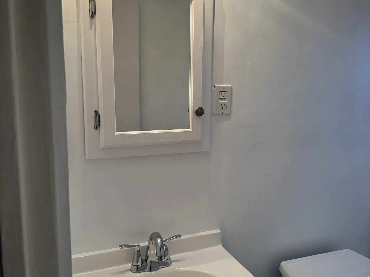 2 bed, 1250 sqft, $1,290 — Photo 2