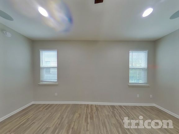 3rd image of 2862 Alpin Dr