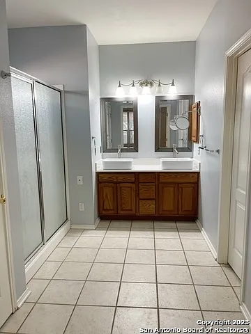 8815 Redwood Bnd — Photo 12