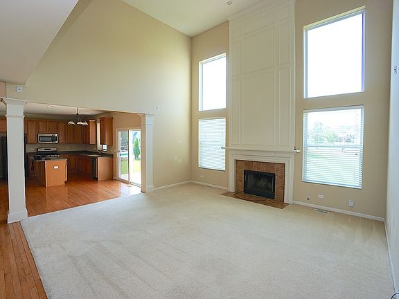 5th image of 12516 Canterbury Dr