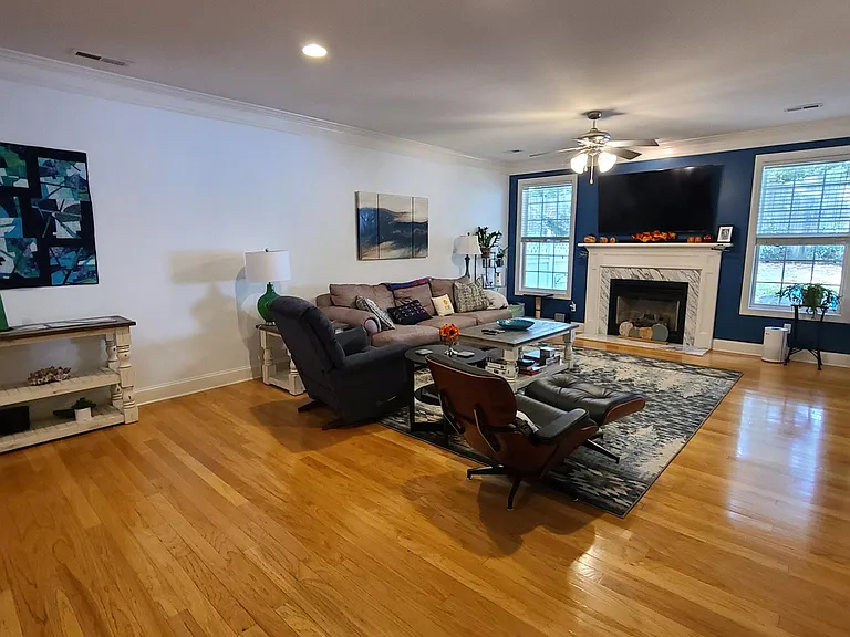 4044 Barton Park Pl — Photo 10