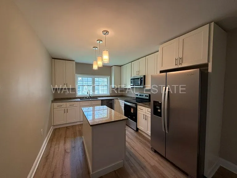 2513 Wilson Ave — Photo 3