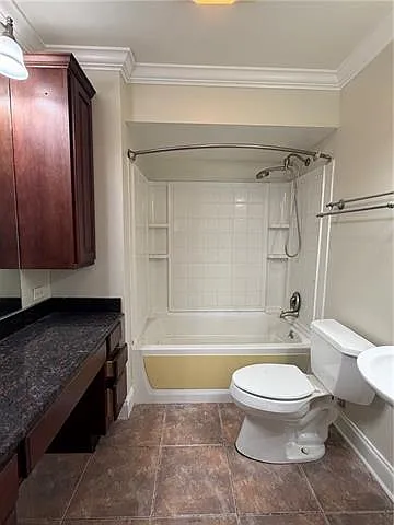 6819 Fleur De Lis Dr — Photo 8
