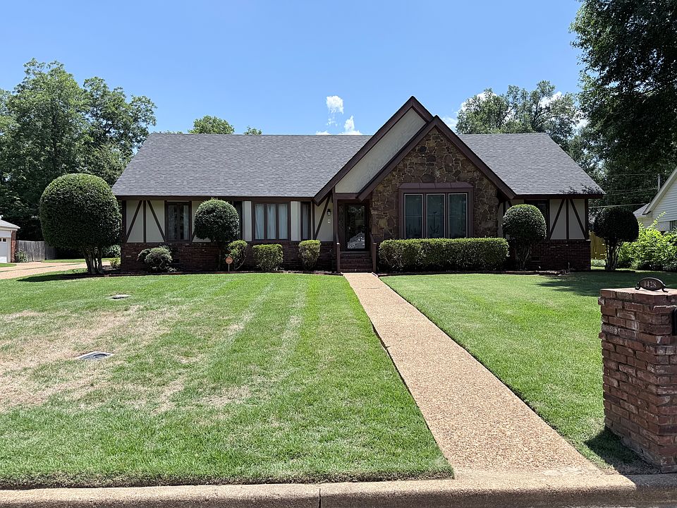 1st image of 1428 Brookside Dr