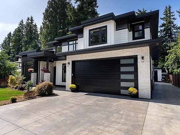 4th image of 4113 207th St
