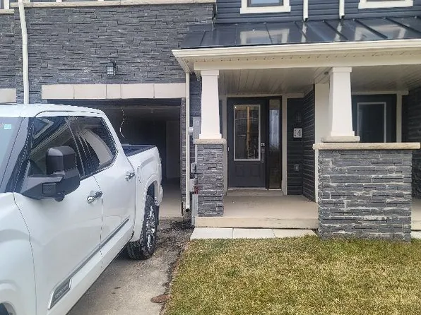 14 Baskett St, Brantford, ON