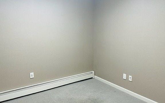 5th image of 215 Willis Ave