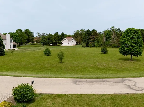 LOT 49 W Pine Cir, Genoa, IL 60135