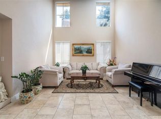 18608 Camelot Ct, Santa Clarita, CA 91351