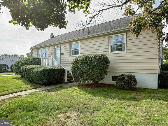 2nd image of 87 Dunn Ln